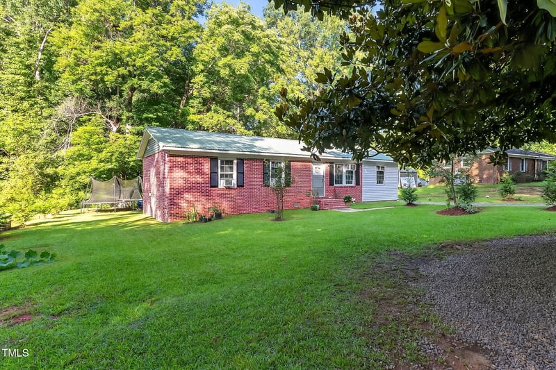 3406 Renee Dr, Sanford, NC 27332