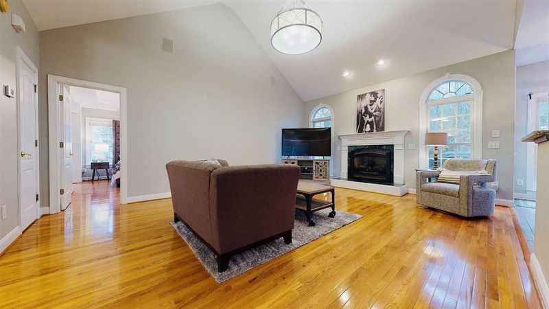 3406 Windmere Dr, Sanford, NC 27330