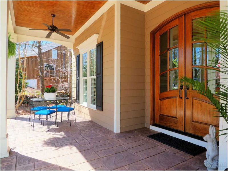 3408 Ocotea St, Raleigh, NC 27607
