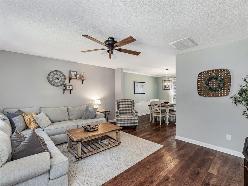 3408 Singleleaf Ln, Raleigh, NC 27616