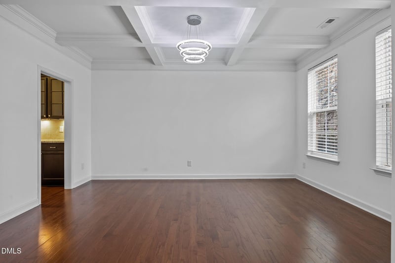 3409 Beaver Ln, Raleigh, NC 27604