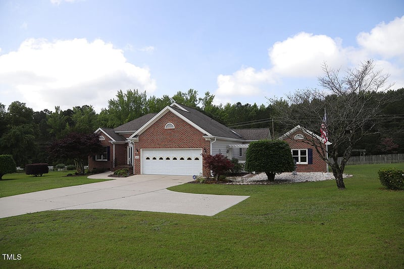 3409 Bennyfield Ct, Fuquay Varina, NC 27526