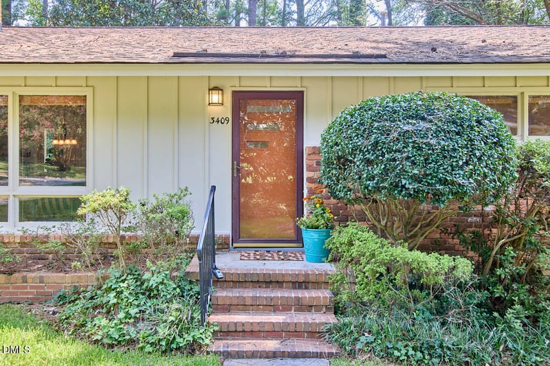 3409 Cherry Ln, Raleigh, NC 27607