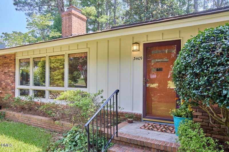 3409 Cherry Ln, Raleigh, NC 27607