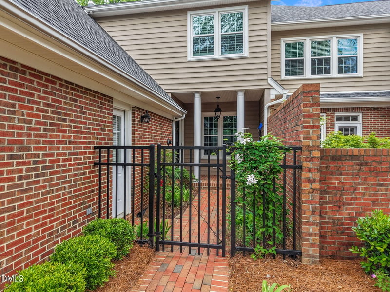 3409 Sir Colleton Ct, Raleigh, NC 27612