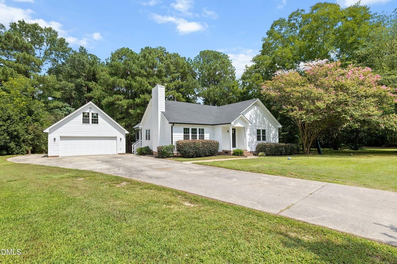 3409 Spring Heather Ct, Willow Springs, NC 27592