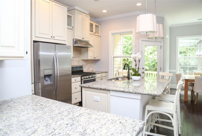 341 Allister Dr, Raleigh, NC 27609