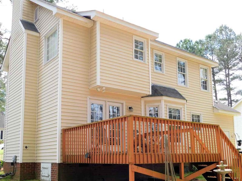 341 Caroline Dr, Wendell, NC 27591