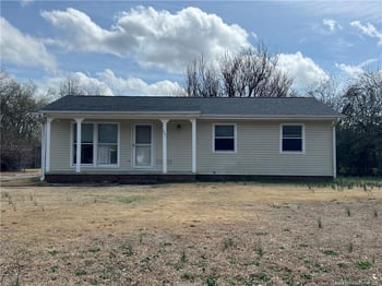 341 Desmond Dr, Fayetteville, NC 28314