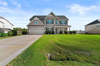 341 Gadson Dr, Hope Mills, NC 28348