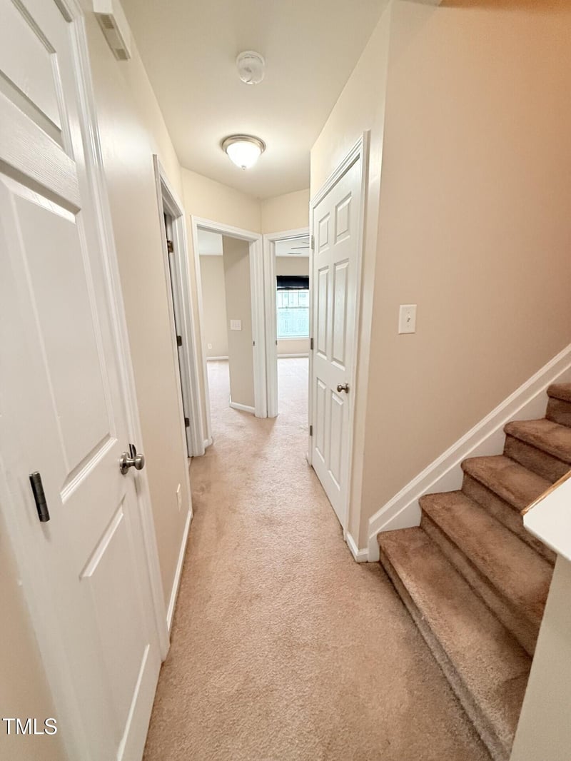 341 Gilman Ln #102, Raleigh, NC 27610