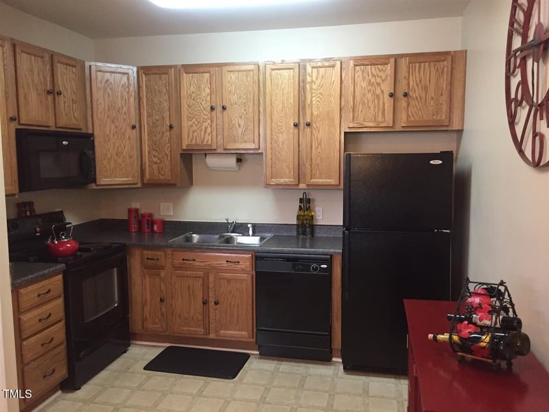 341 Gilman Ln #102, Raleigh, NC 27610