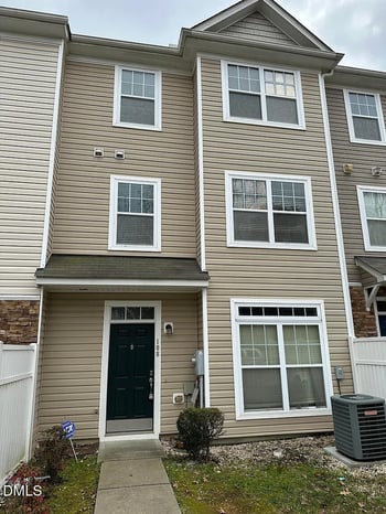 341 Gilman Ln #108, Raleigh, NC 27610
