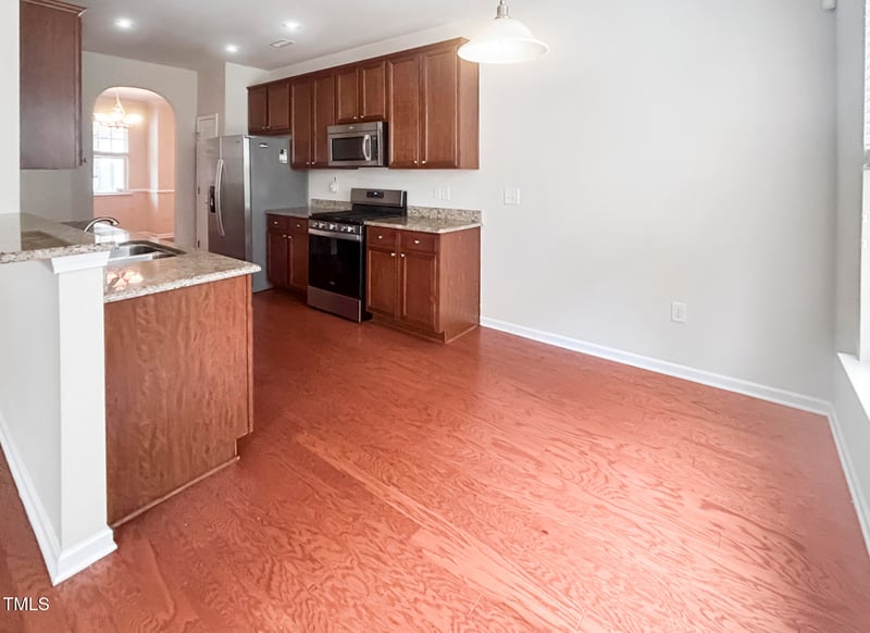 341 Hammond Oak Ln, Wake Forest, NC 27587