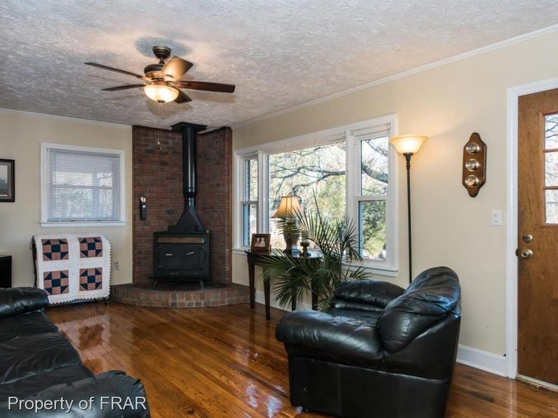 341 Queens Rd, Sanford, NC 27330