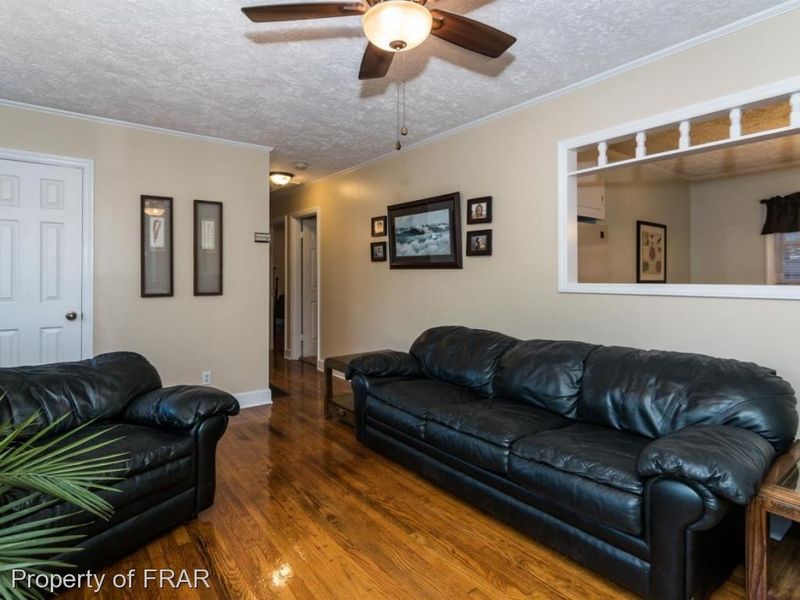 341 Queens Rd, Sanford, NC 27330