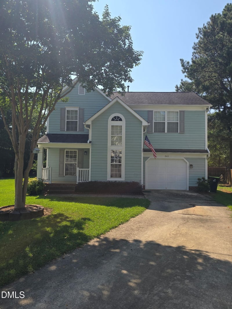 341 Stone Hedge Ct, Holly Springs, NC 27540