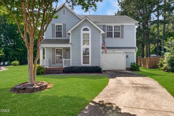 341 Stone Hedge Ct, Holly Springs, NC 27540