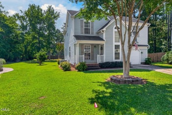 341 Stone Hedge Ct, Holly Springs, NC 27540