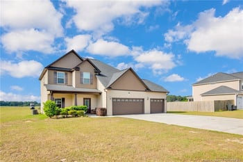 341 Woodington Rd, Hope Mills, NC 28348
