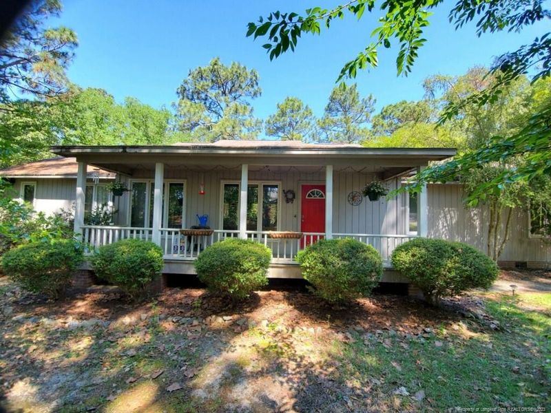 3410 Hawthorne St, Hope Mills, NC 28348