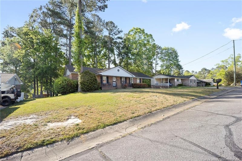 3412 Florida Dr, Fayetteville, NC 28311