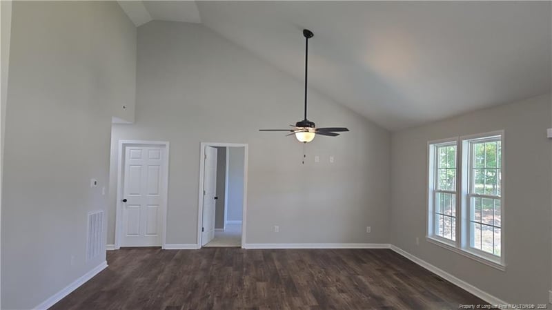 3412 Green Valley Rd, Fayetteville, NC 28311