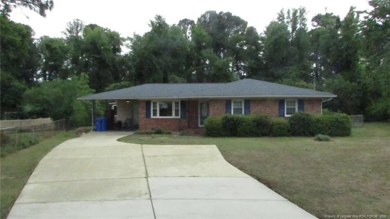 3412 Nato Rd, Fayetteville, NC 28306