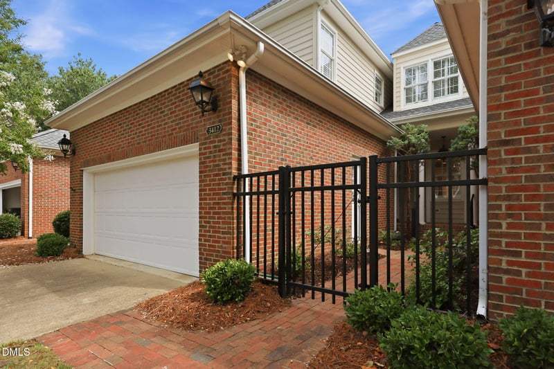 3412 Sir Colleton Ct, Raleigh, NC 27612