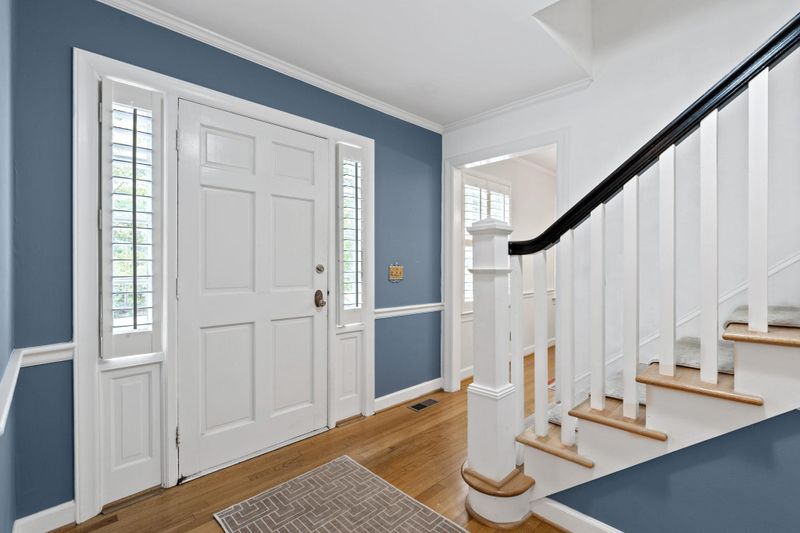 3412 Wembley Ct, Raleigh, NC 27607