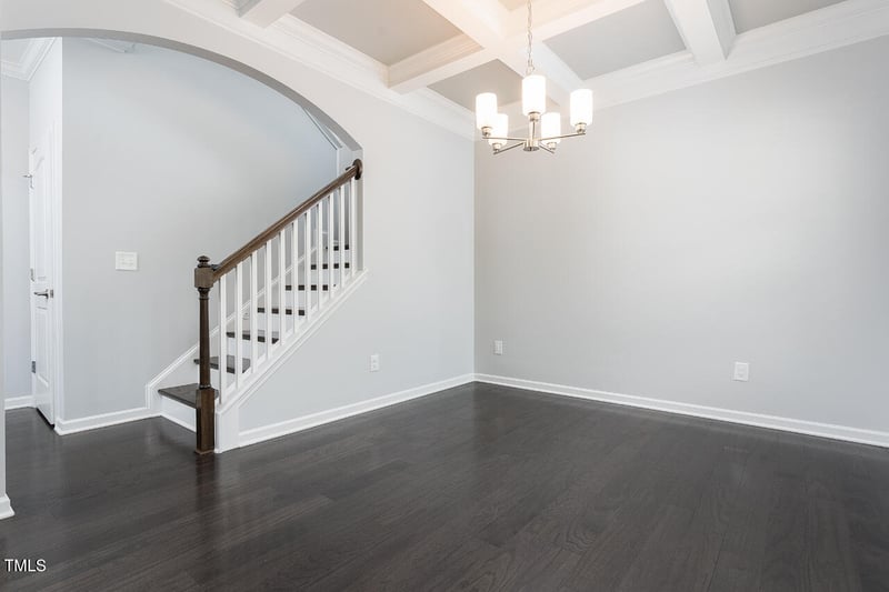 3413 Beaver Ln, Raleigh, NC 27604