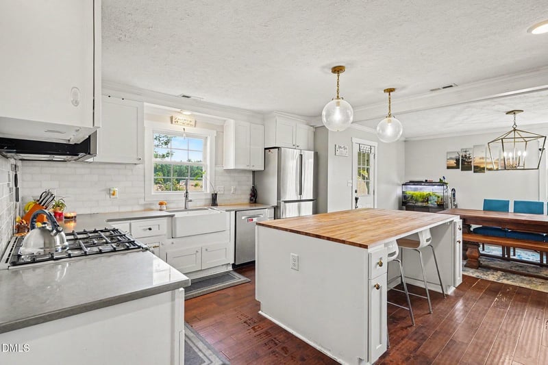 3413 Carolina 210 , Lillington, NC 27546