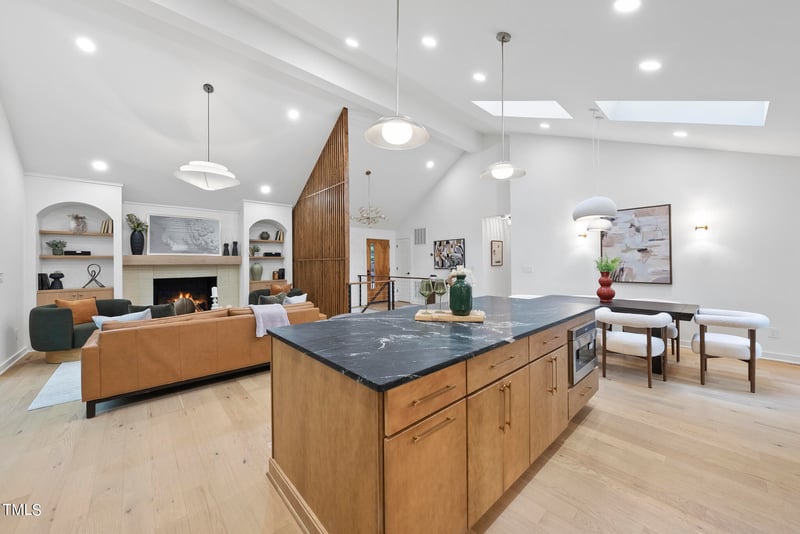 3413 Horton St, Raleigh, NC 27607