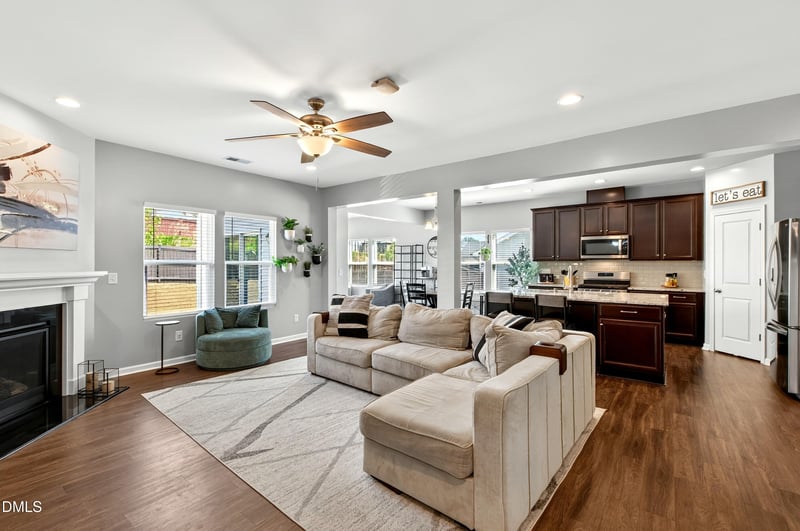 3413 Longleaf Estates Dr, Raleigh, NC 27616