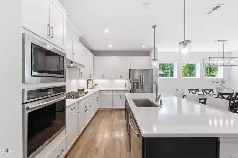 3413 Mission Olive Pl, New Hill, NC 27562