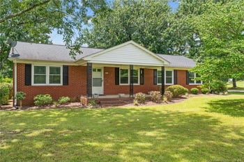 3414 Lee Ave, Sanford, NC 27332