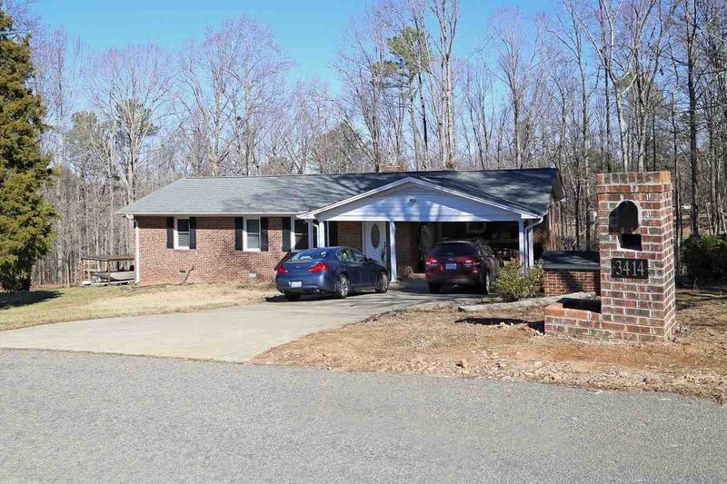 3414 Rabbit Ridge Rd, Sanford, NC 27330