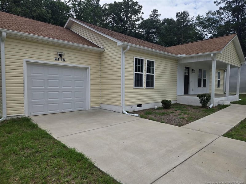 3416 Green Valley Rd, Fayetteville, NC 28311