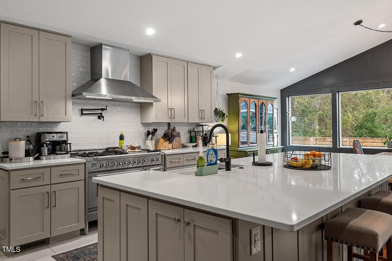 3416 Wade Ave, Raleigh, NC 27607