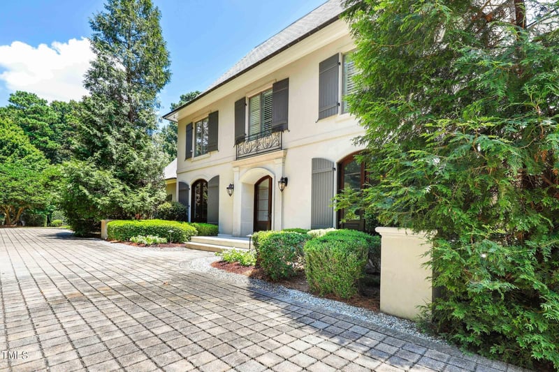 3417 Birk Bluff Ct, Cary, NC 27518