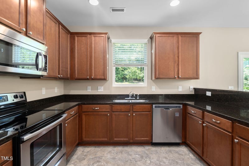 3417 Cardinal Lake Dr, Durham, NC 27704