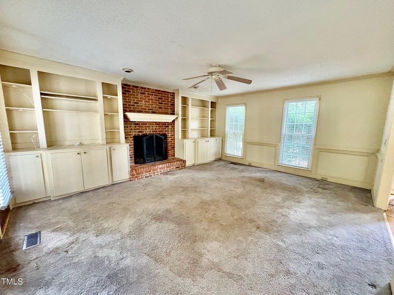 3417 Cottonwood Dr, Durham, NC 27707