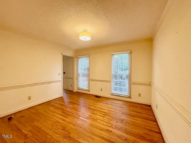 3417 Cottonwood Dr, Durham, NC 27707