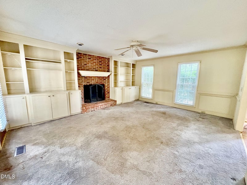 3417 Cottonwood Dr, Durham, NC 27707