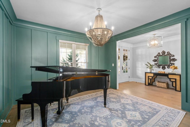 3417 Edgemont Dr, Raleigh, NC 27612