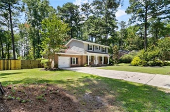 3417 Regiment Dr, Fayetteville, NC 28303