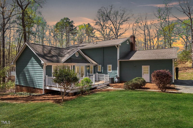3418 Carriage Trl, Hillsborough, NC 27278