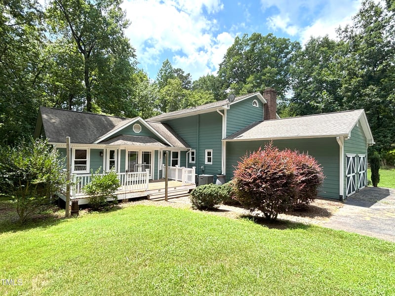 3418 Carriage Trl, Hillsborough, NC 27278