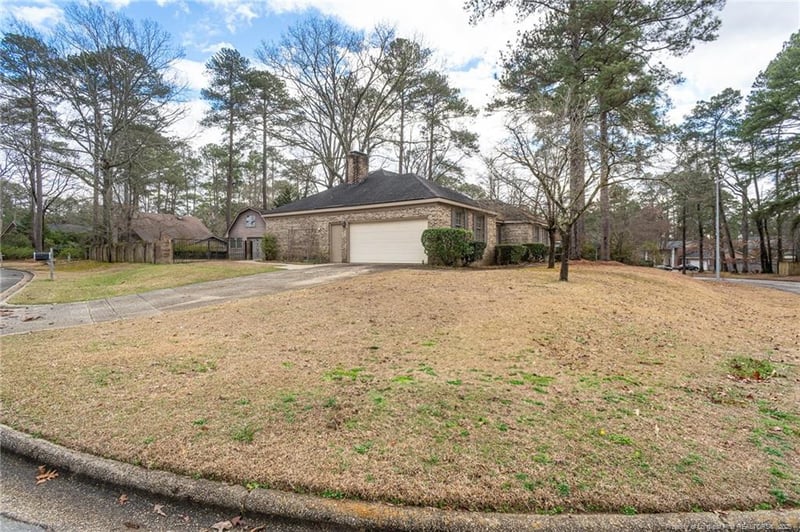 3418 Regiment Dr, Fayetteville, NC 28303