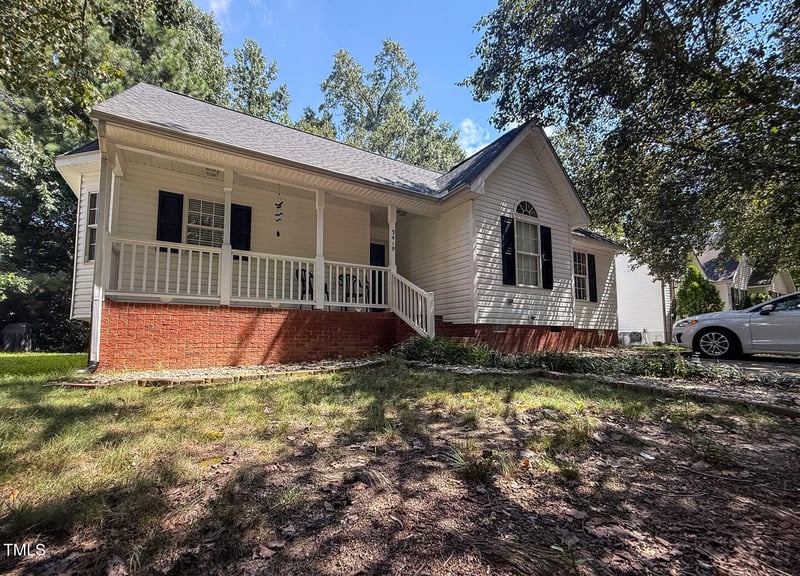 3419 Streams Of Fields Dr, Raleigh, NC 27604